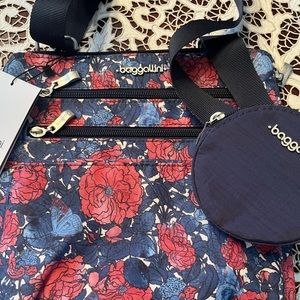 Baggallini Cross Body Bag